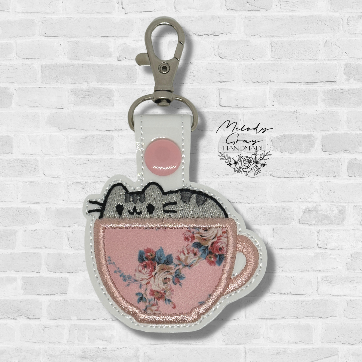 Kitty in Teacup Keychain