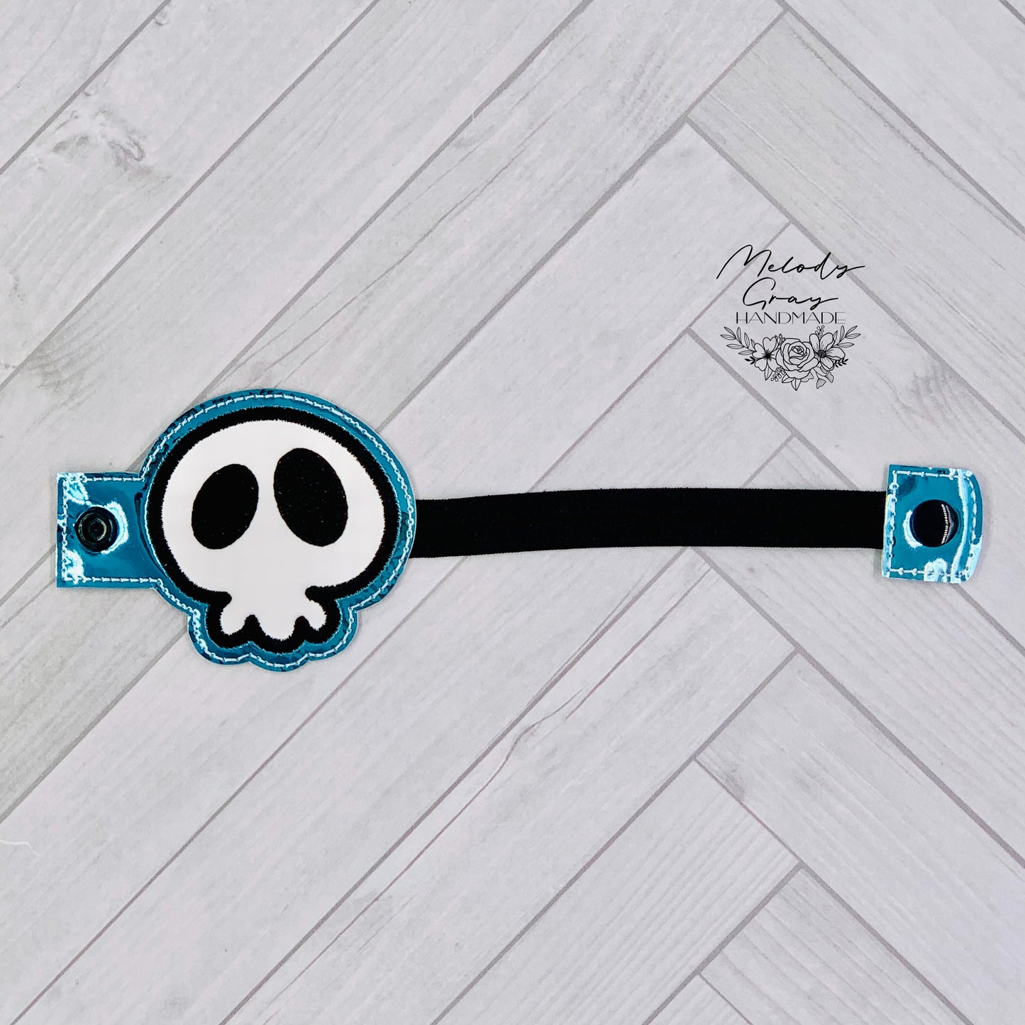 Skull Bottle Band