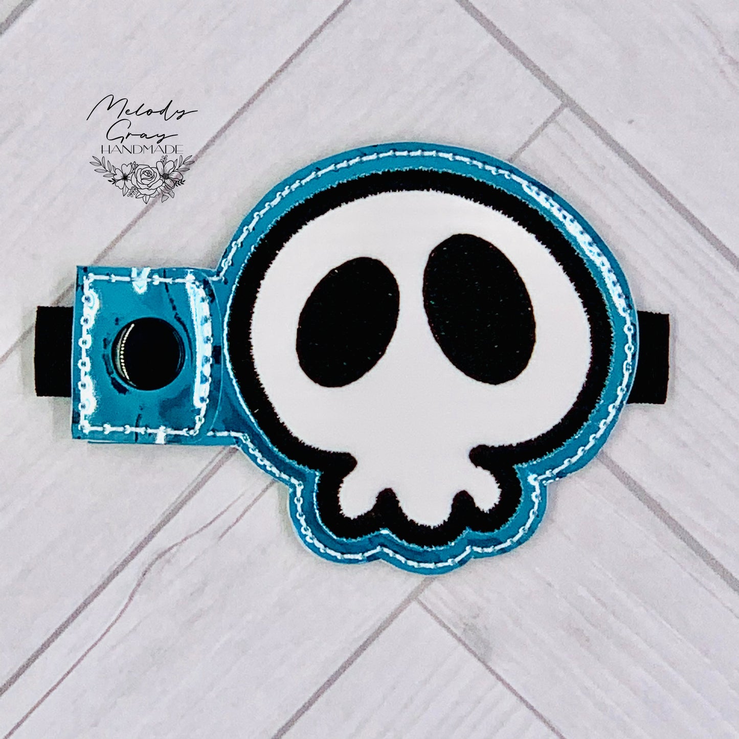 Skull Bottle Band